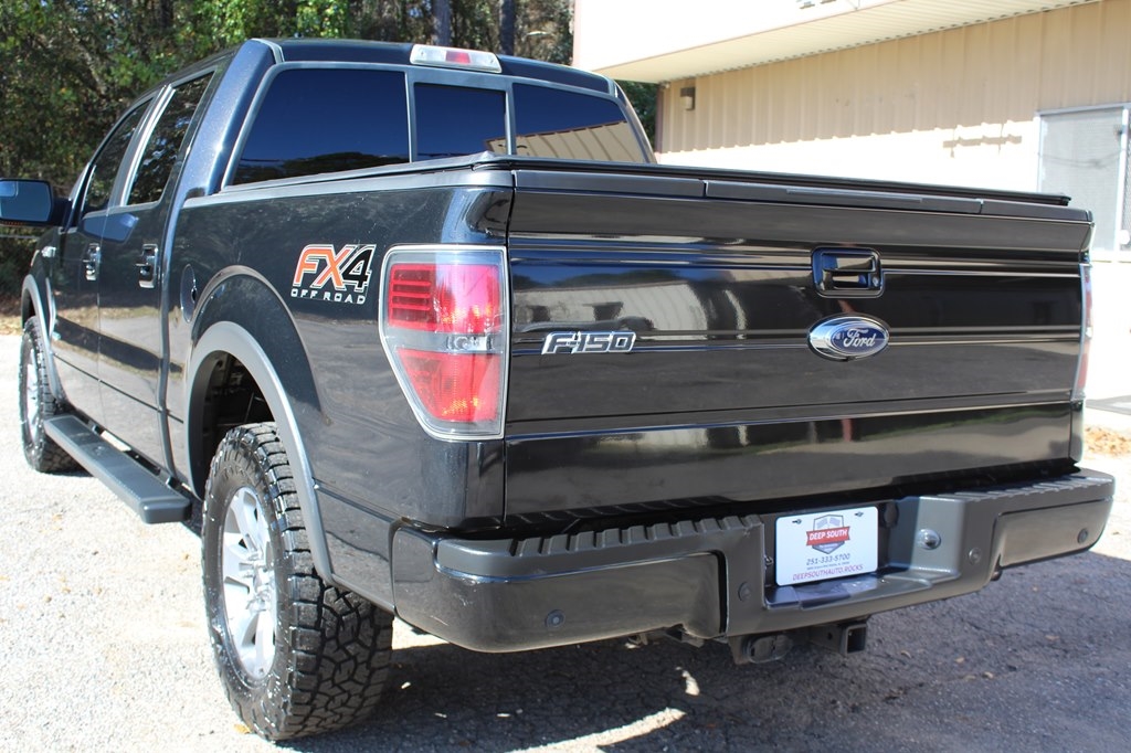 Ford F-150 4WD SuperCrew 145" King Ranch 2014
