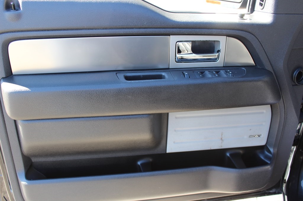 Ford F-150 4WD SuperCrew 145" King Ranch 2014