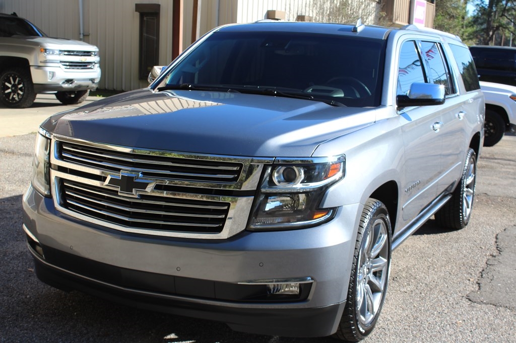 Chevrolet Suburban 2WD 4dr 1500 Premier 2018