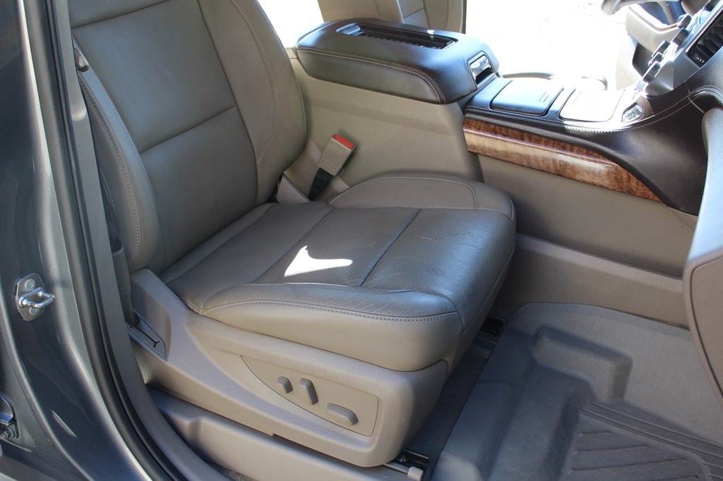 Chevrolet Suburban 2WD 4dr 1500 Premier 2018