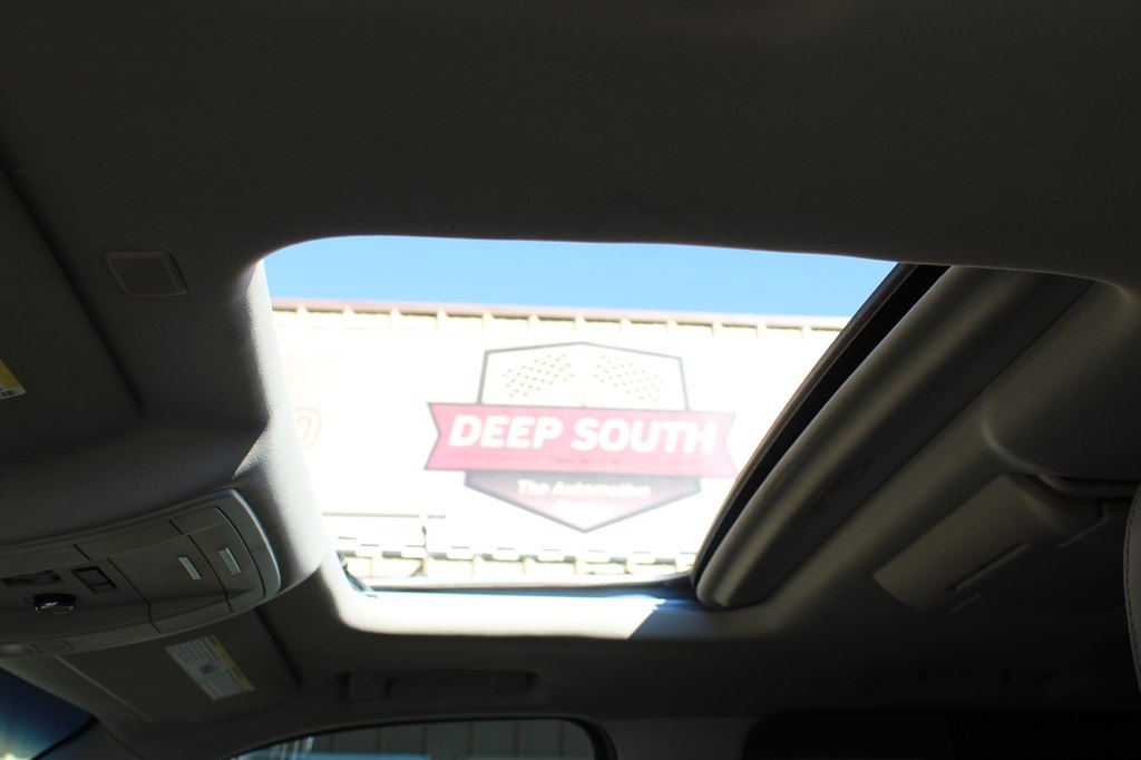 Chevrolet Suburban 2WD 4dr 1500 Premier 2018