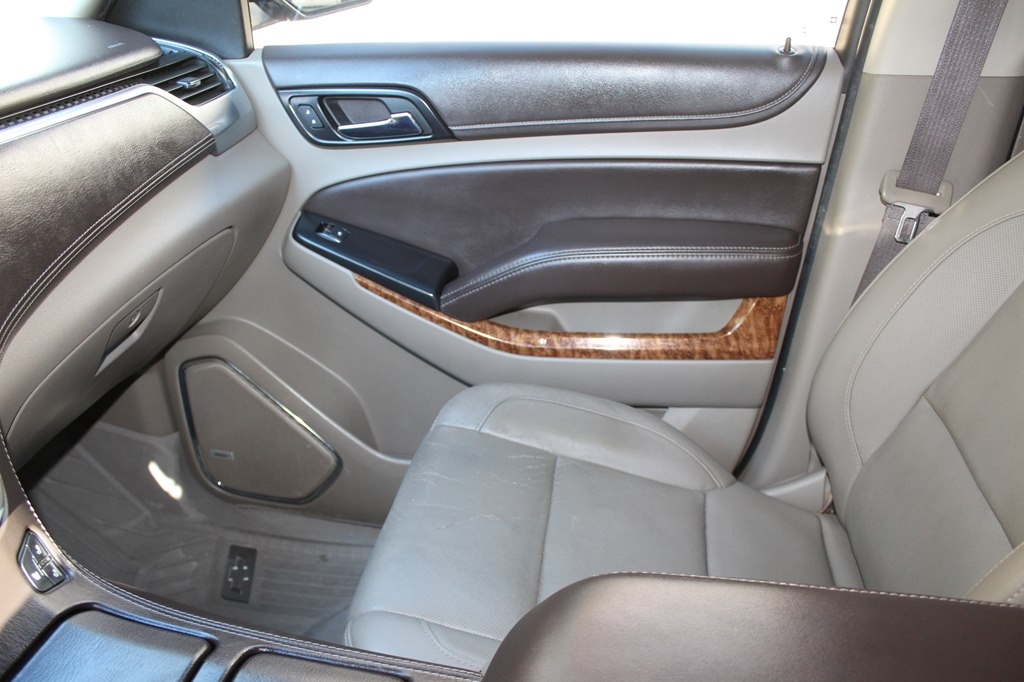 Chevrolet Suburban 2WD 4dr 1500 Premier 2018