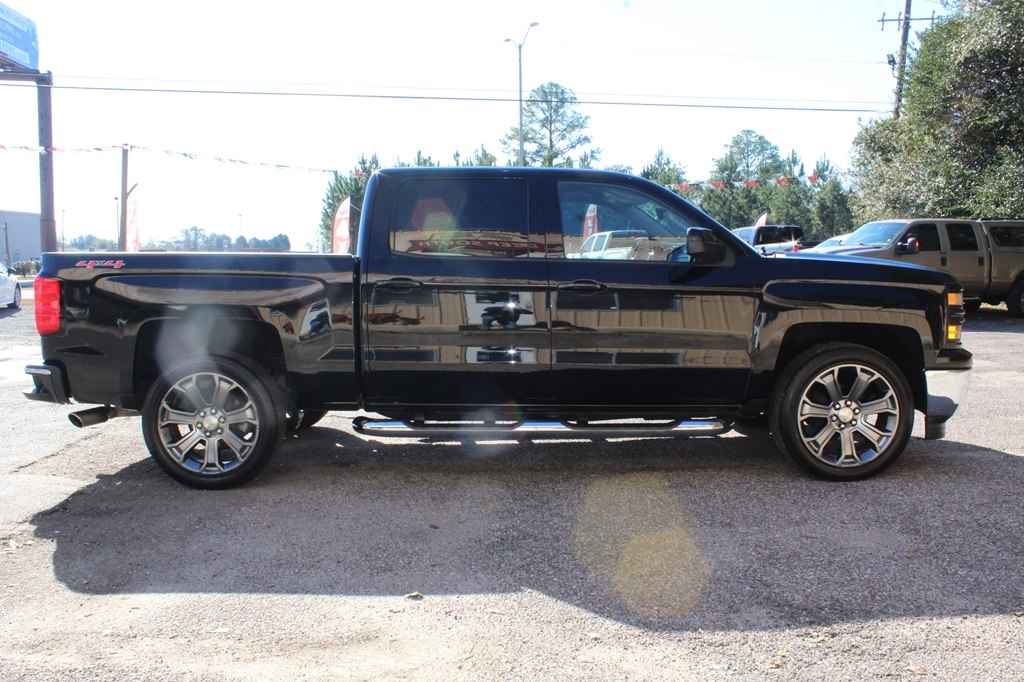 Chevrolet Silverado 1500 4WD Crew Cab 143.5" LT w/1LT 2015