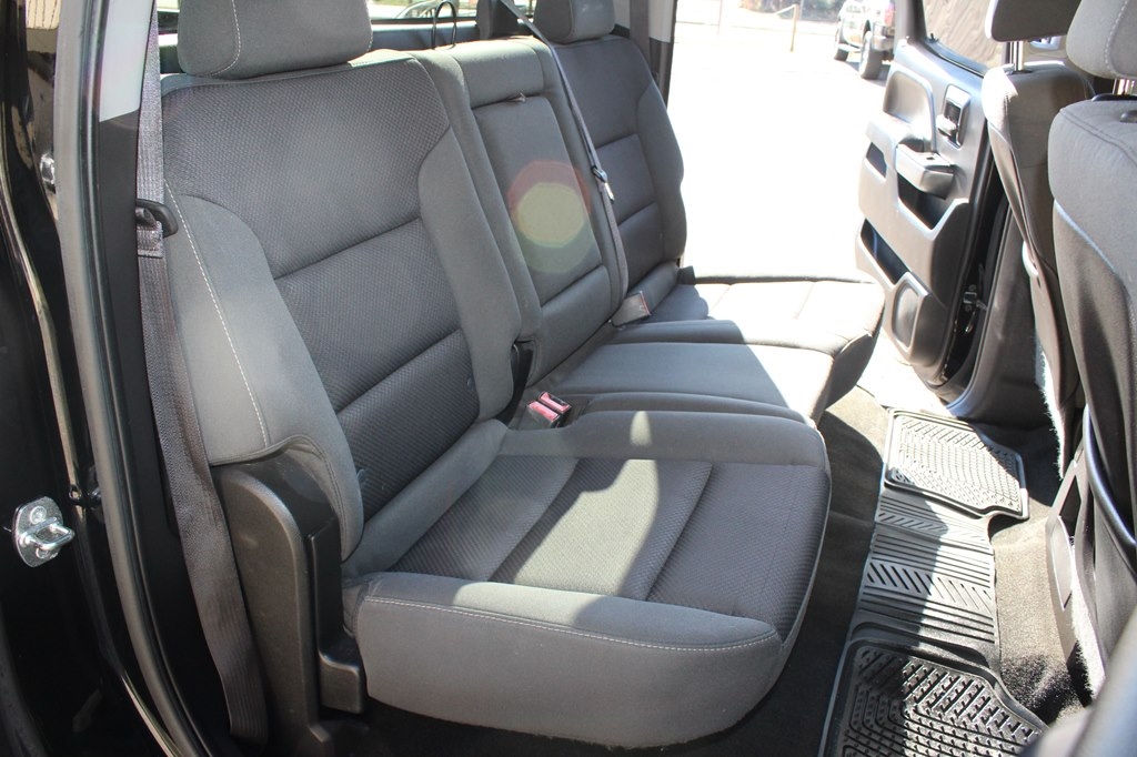 Chevrolet Silverado 1500 4WD Crew Cab 143.5" LT w/1LT 2015