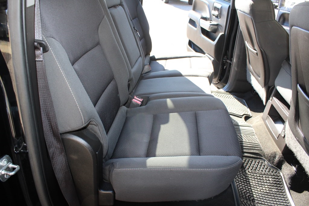 Chevrolet Silverado 1500 4WD Crew Cab 143.5" LT w/1LT 2015