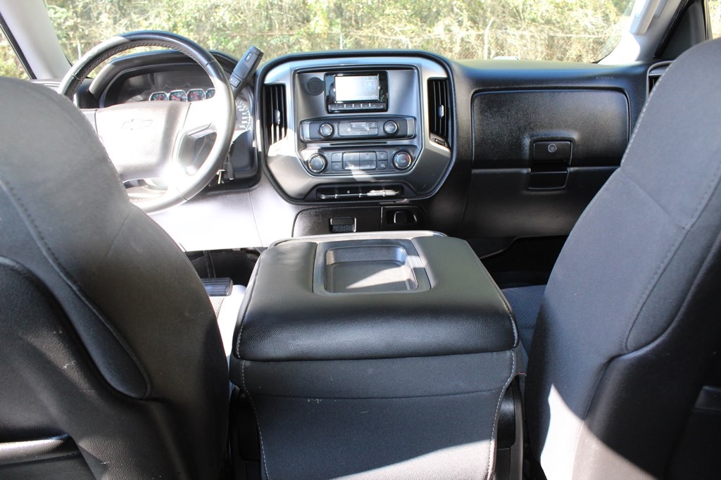 Chevrolet Silverado 1500 4WD Crew Cab 143.5" LT w/1LT 2015