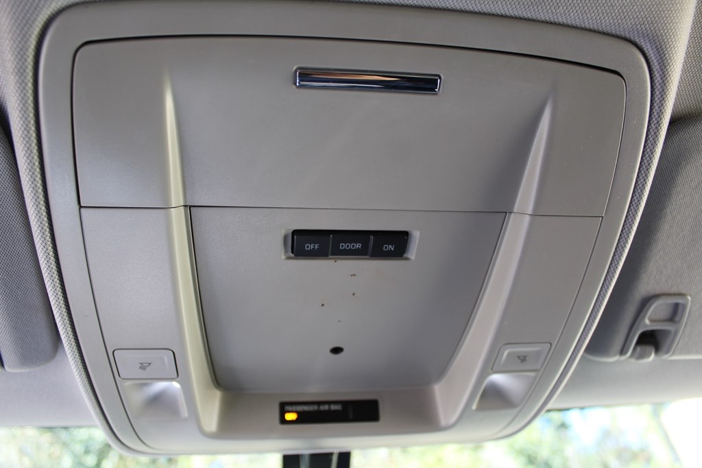 Chevrolet Silverado 1500 4WD Crew Cab 143.5" LT w/1LT 2015