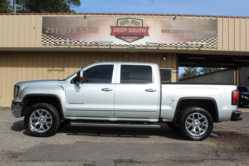 2017 GMC Sierra 1500 4WD Crew Cab 143.5" SLT
