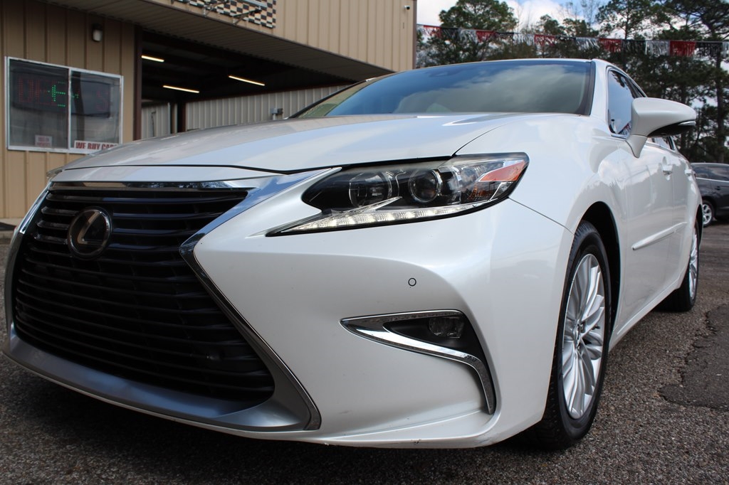 Lexus ES ES 350 FWD 2017