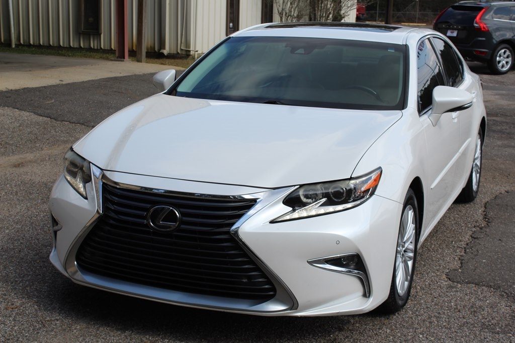 Lexus ES ES 350 FWD 2017