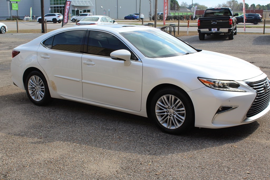 Lexus ES ES 350 FWD 2017