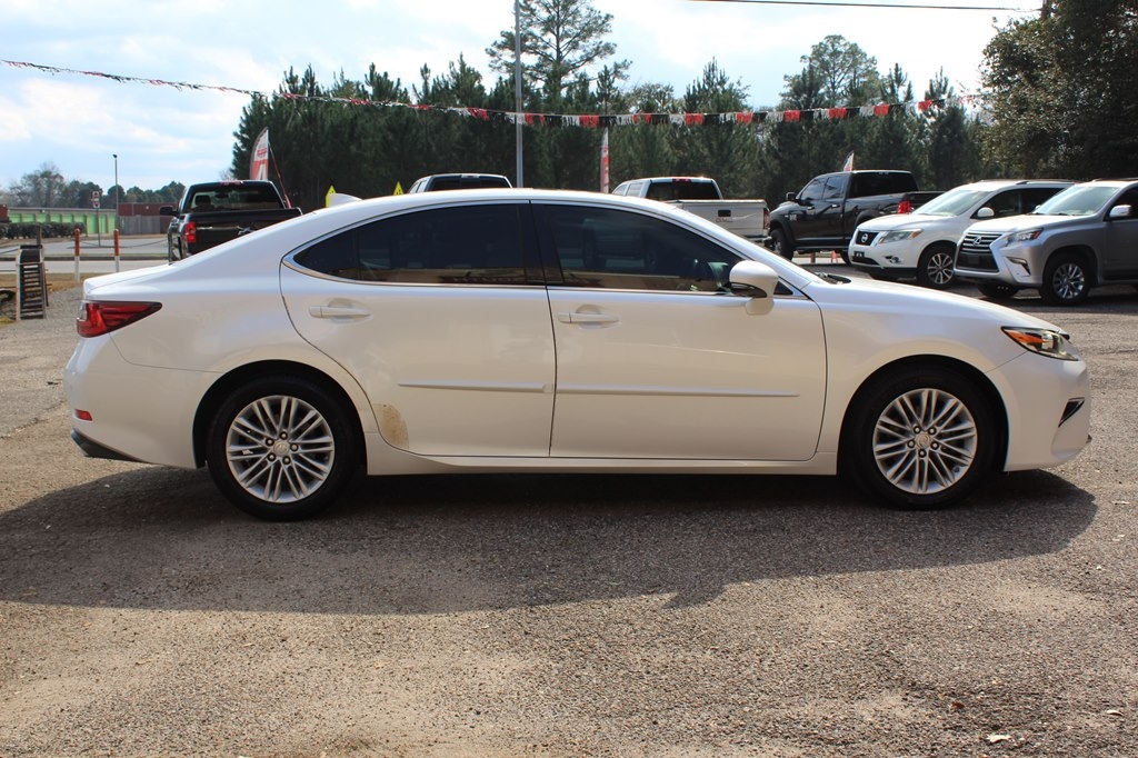 Lexus ES ES 350 FWD 2017