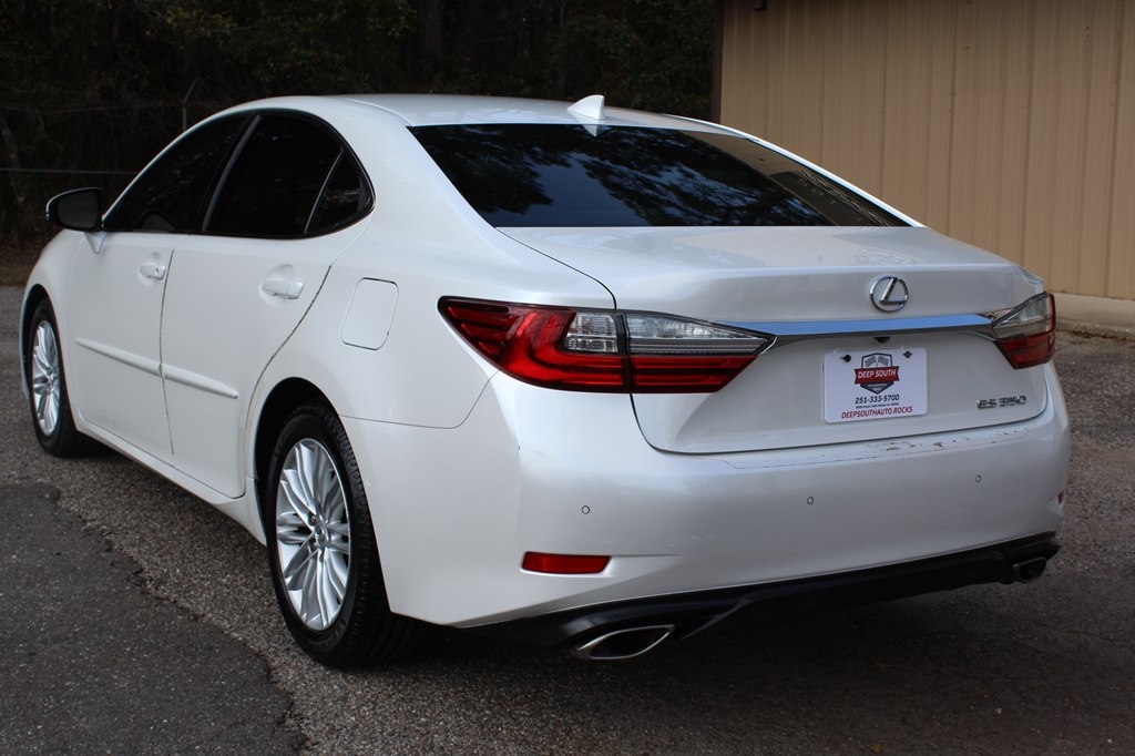 Lexus ES ES 350 FWD 2017
