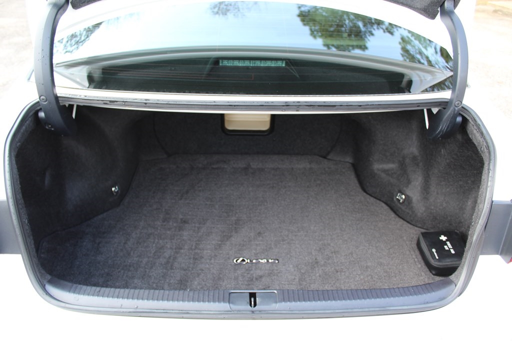 Lexus ES ES 350 FWD 2017