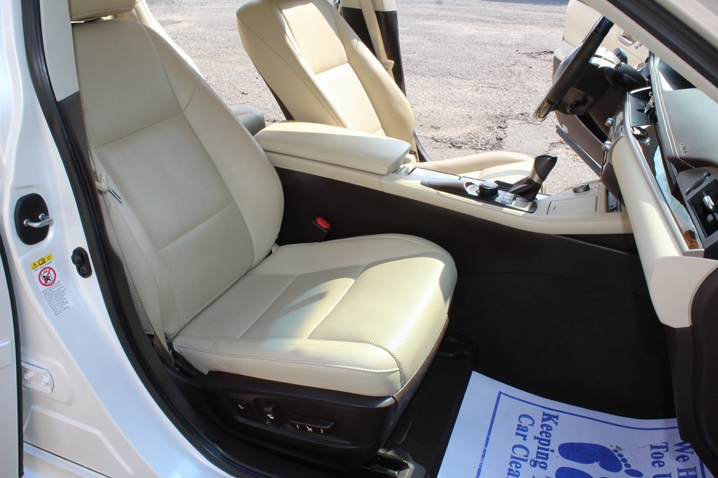 Lexus ES ES 350 FWD 2017