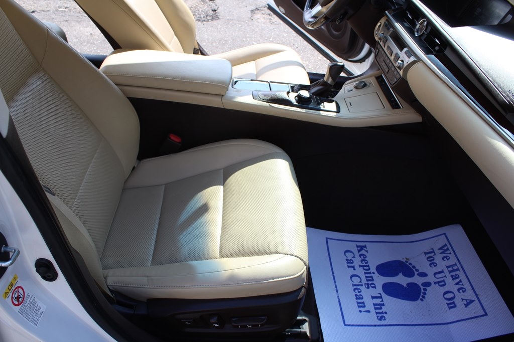 Lexus ES ES 350 FWD 2017