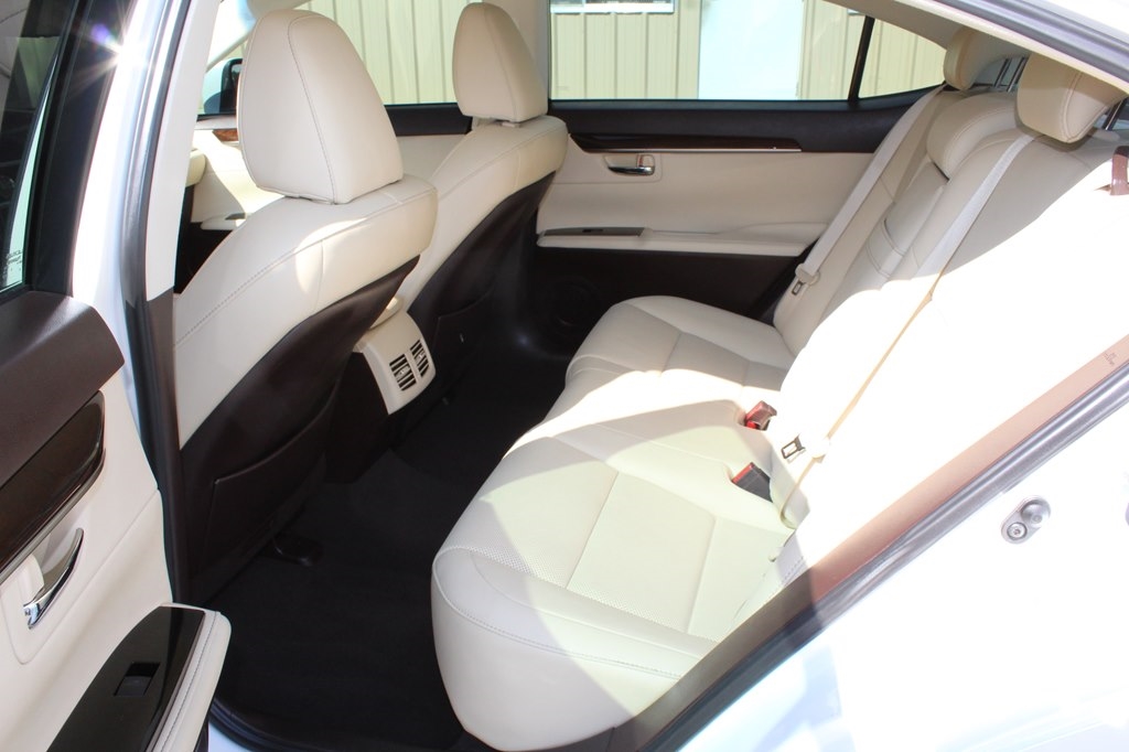 Lexus ES ES 350 FWD 2017