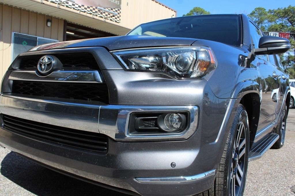 Toyota 4Runner RWD 4dr V6 SR5 Premium (Natl) 2016