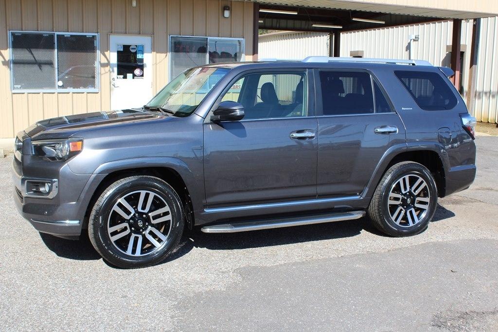 Toyota 4Runner RWD 4dr V6 SR5 Premium (Natl) 2016