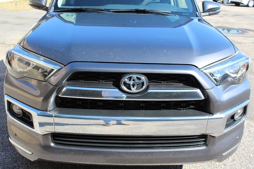 Toyota 4Runner RWD 4dr V6 SR5 Premium (Natl) 2016