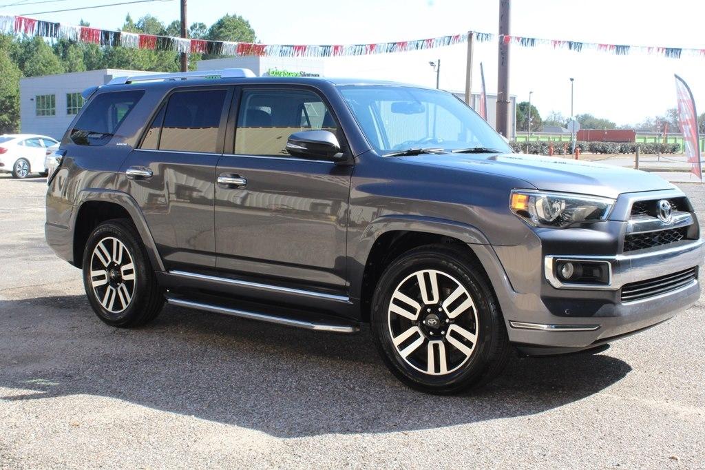 Toyota 4Runner RWD 4dr V6 SR5 Premium (Natl) 2016