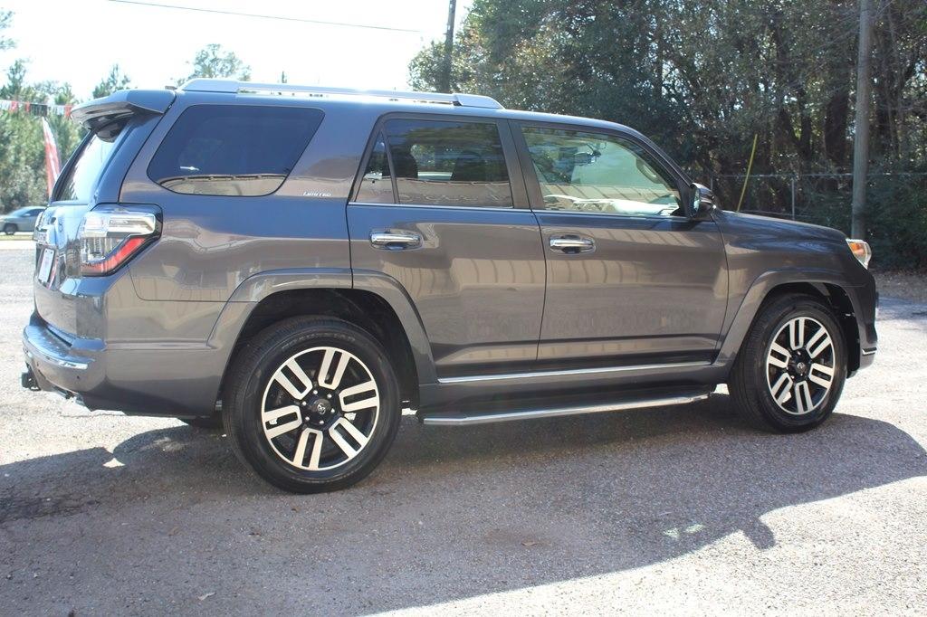 Toyota 4Runner RWD 4dr V6 SR5 Premium (Natl) 2016
