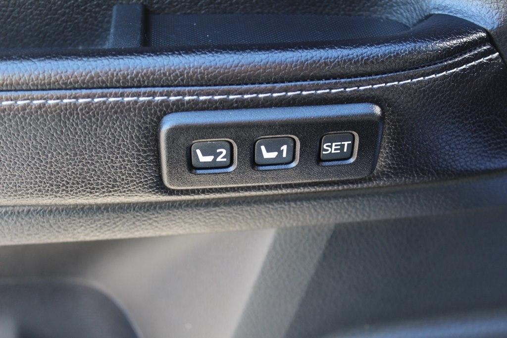 Toyota 4Runner RWD 4dr V6 SR5 Premium (Natl) 2016