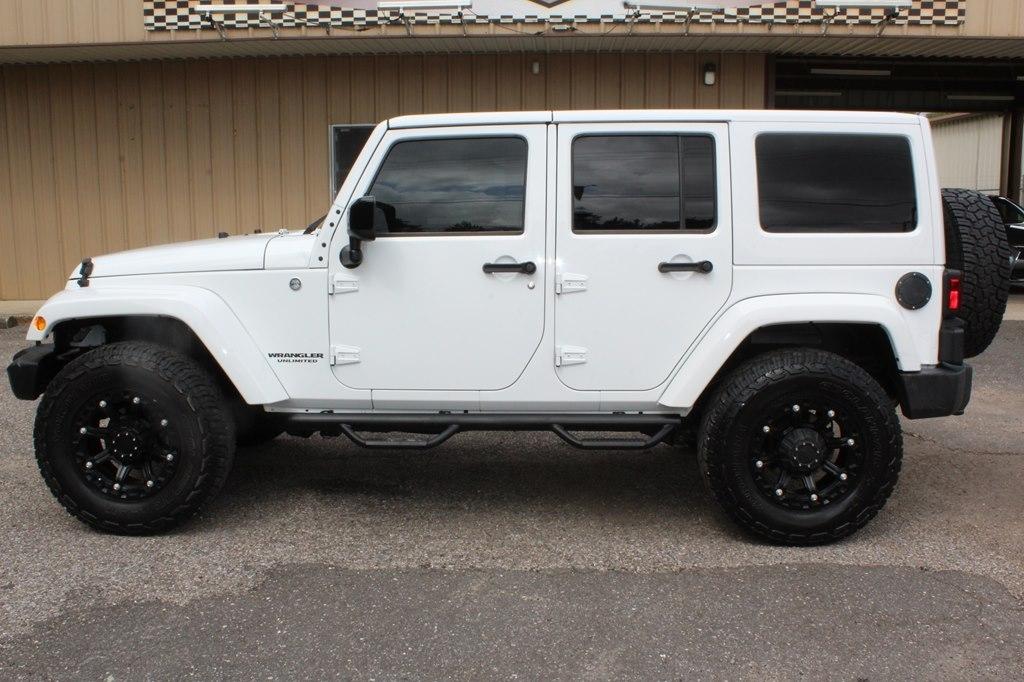 Jeep Wrangler Unlimited 4WD 4dr Altitude 2014