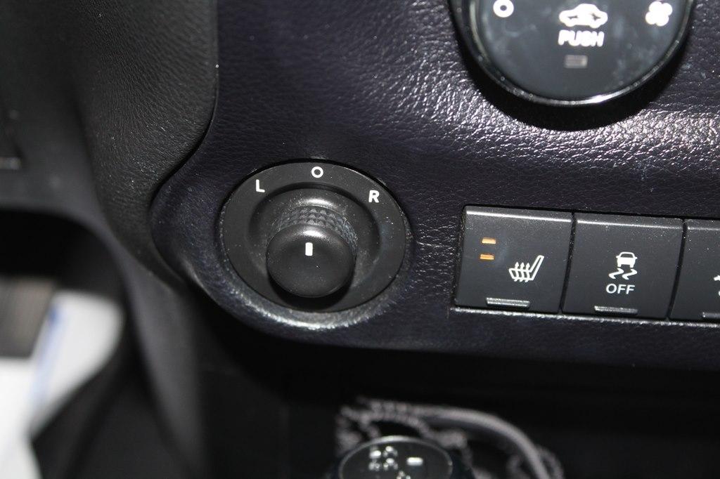 Jeep Wrangler Unlimited 4WD 4dr Altitude 2014