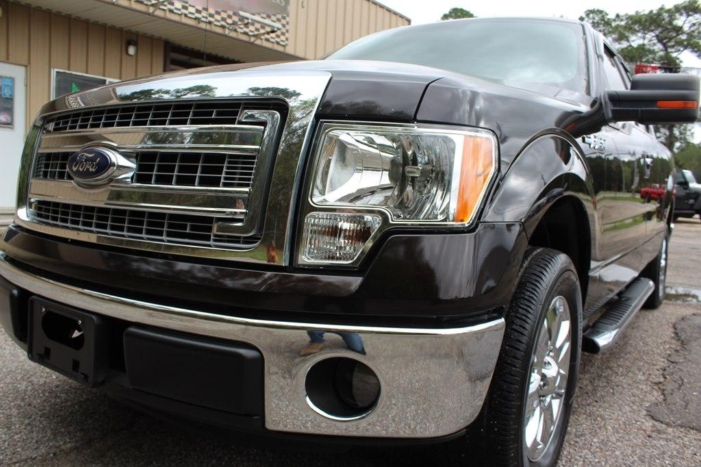 Ford F-150 2WD SuperCab 145" Lariat 2013