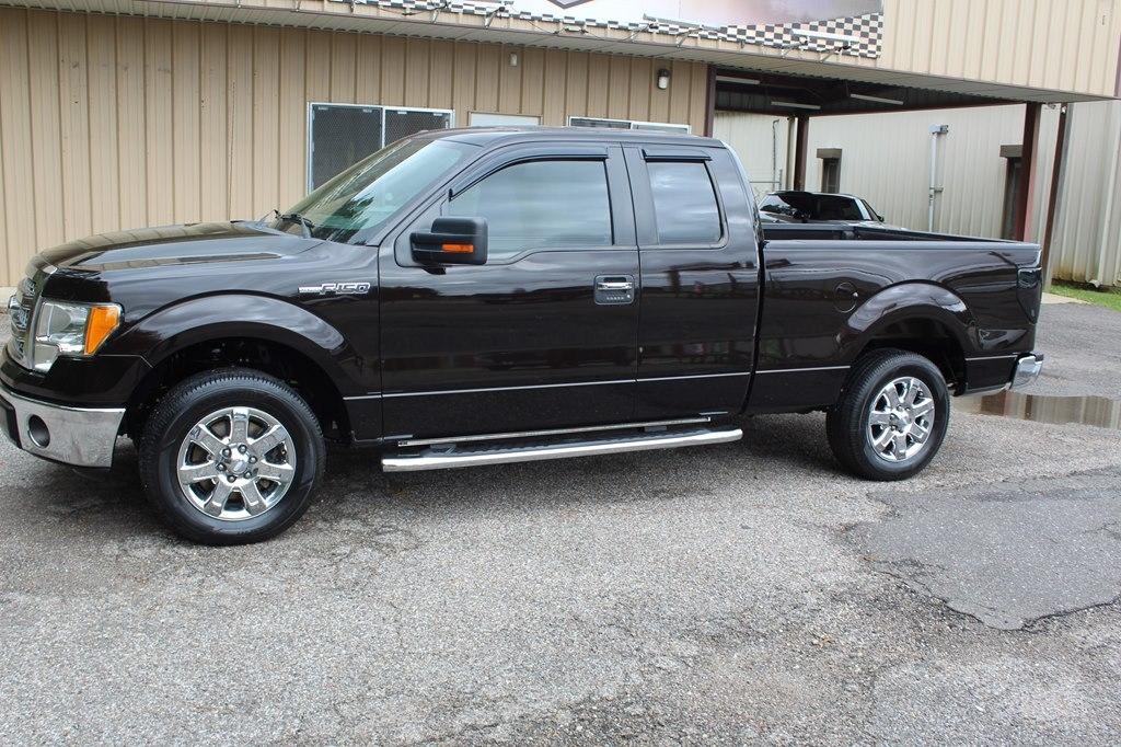 Ford F-150 2WD SuperCab 145" Lariat 2013