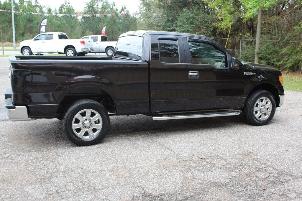 Ford F-150 2WD SuperCab 145" Lariat 2013