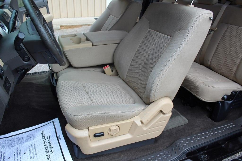 Ford F-150 2WD SuperCab 145" Lariat 2013