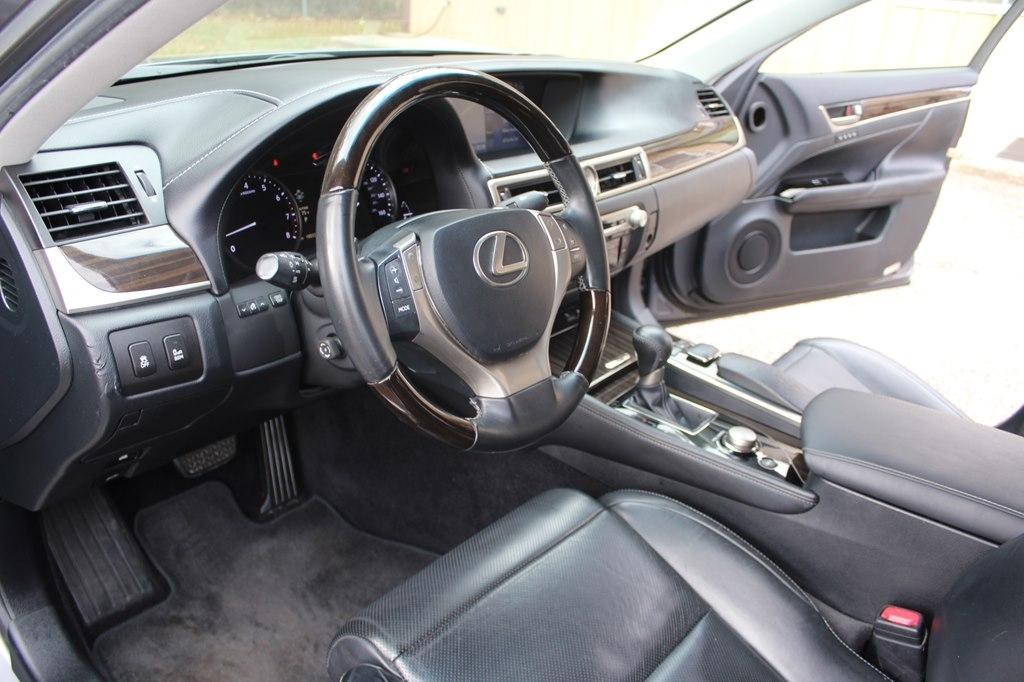 Lexus GS 350 4dr Sdn RWD 2013