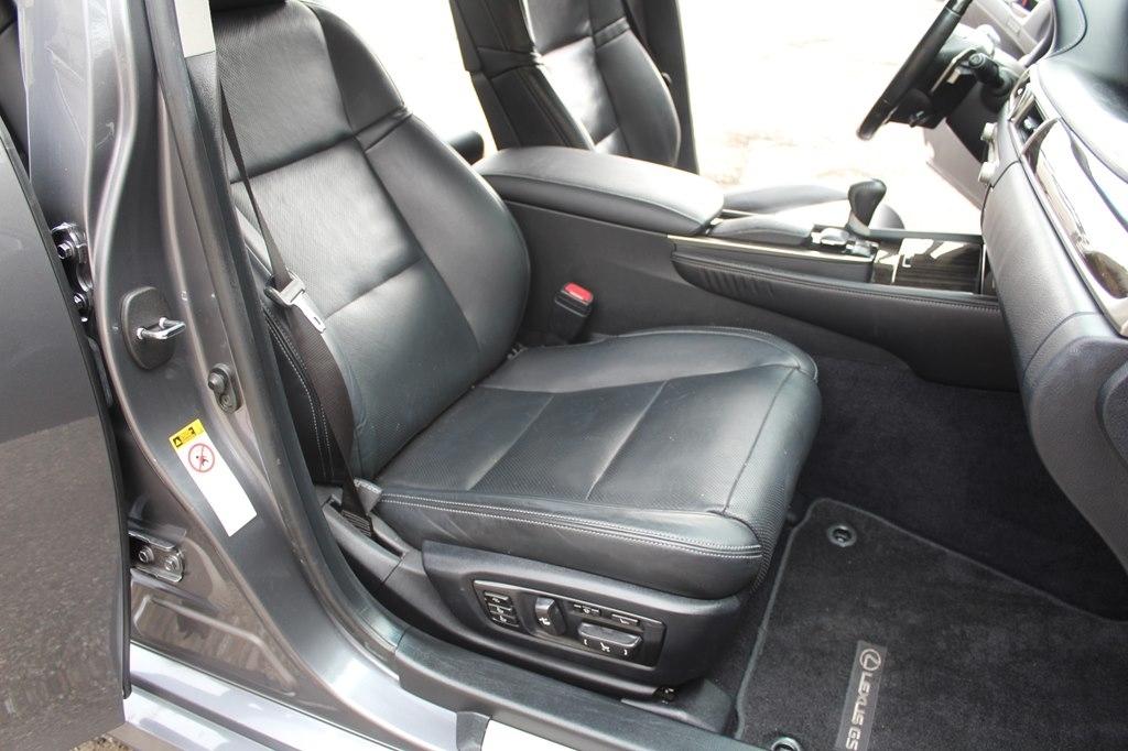 Lexus GS 350 4dr Sdn RWD 2013