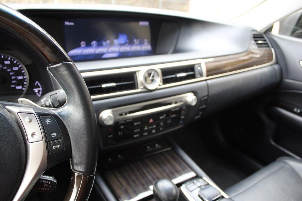 Lexus GS 350 4dr Sdn RWD 2013