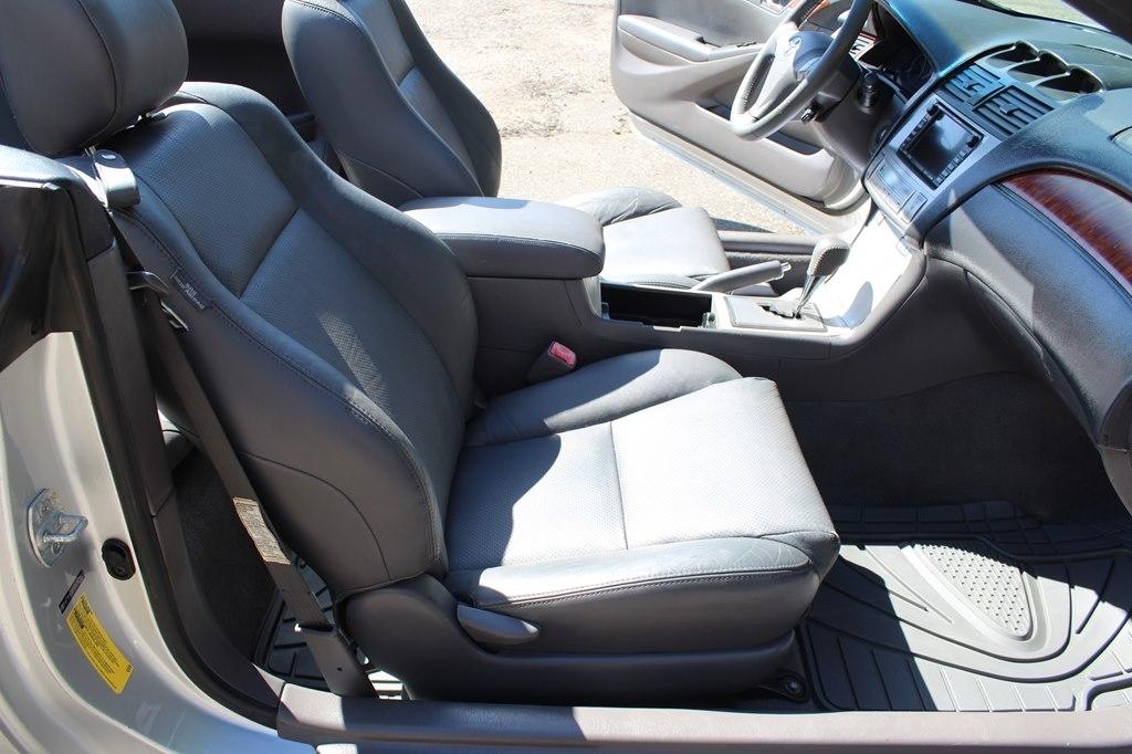 Toyota Camry Solara 2dr Conv V6 Auto Sport (Natl) 2008