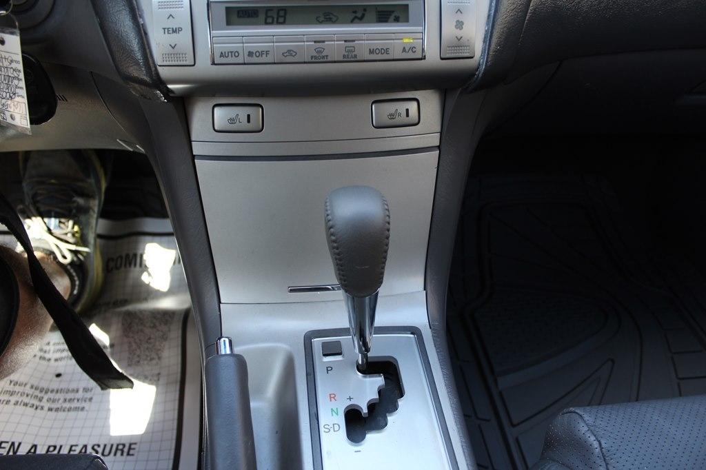 Toyota Camry Solara 2dr Conv V6 Auto Sport (Natl) 2008