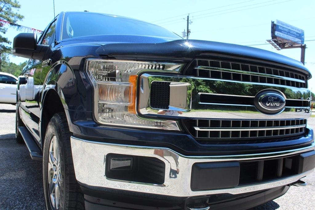 Ford F-150 Lariat 4WD SuperCab 8' Box 2018