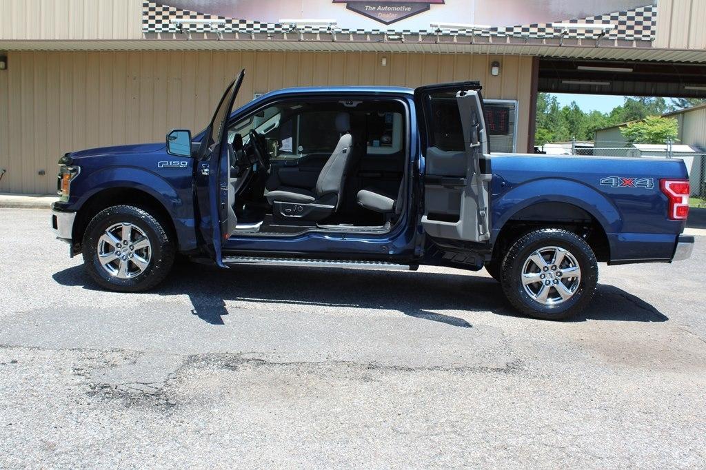 Ford F-150 Lariat 4WD SuperCab 8' Box 2018
