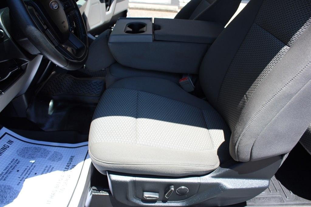 Ford F-150 Lariat 4WD SuperCab 8' Box 2018