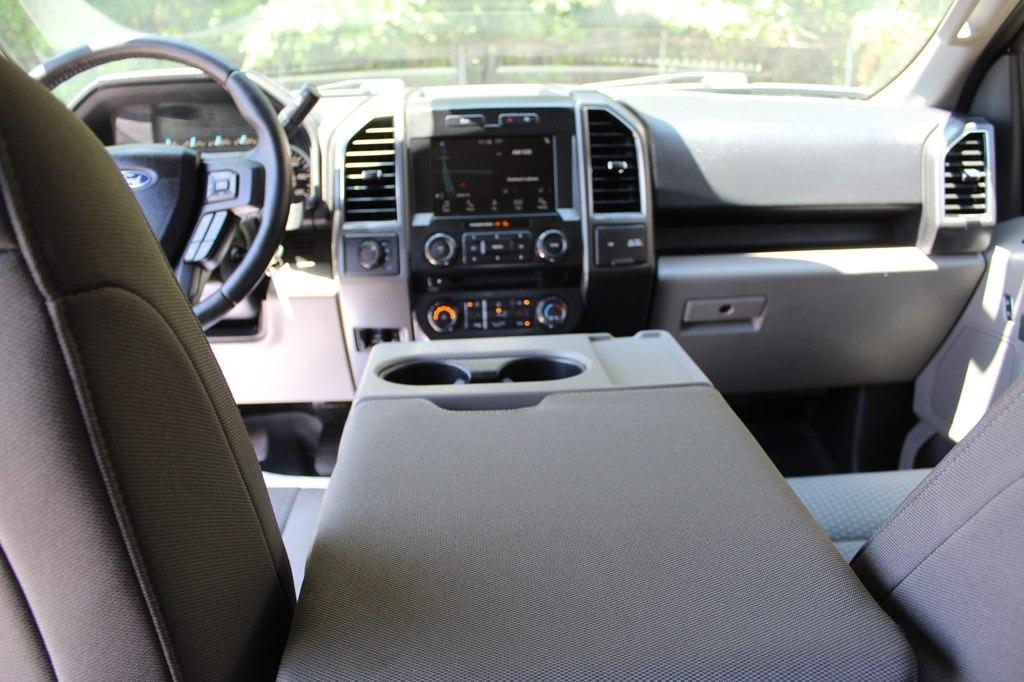 Ford F-150 Lariat 4WD SuperCab 8' Box 2018