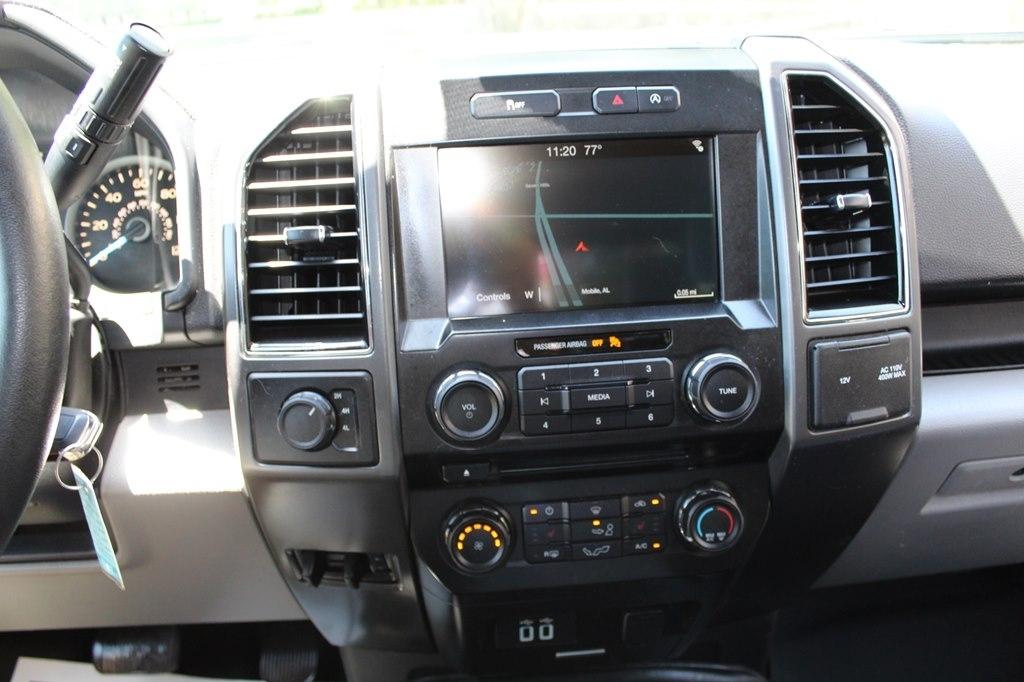 Ford F-150 Lariat 4WD SuperCab 8' Box 2018