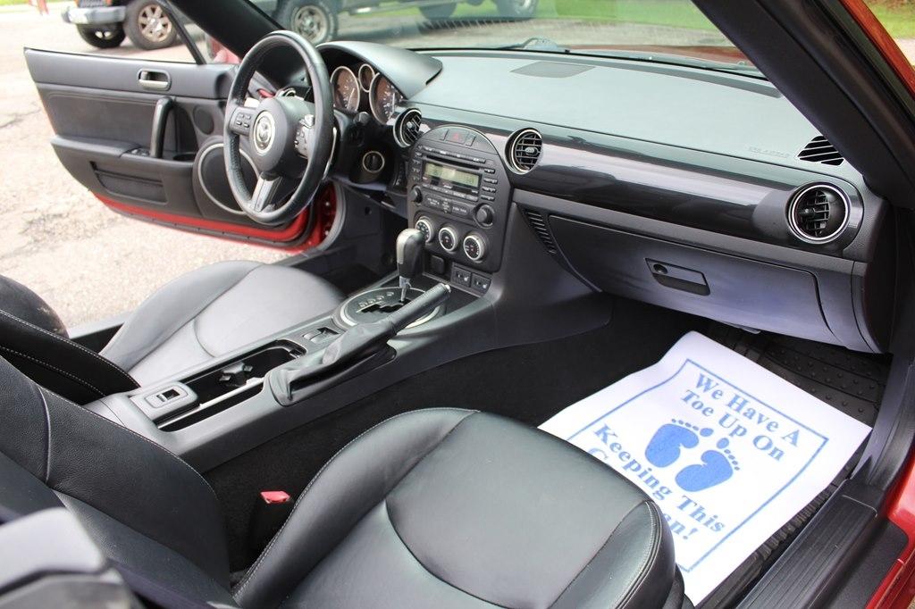 Mazda MX-5 Miata 2dr Conv Hard Top Man Grand Touring 2013