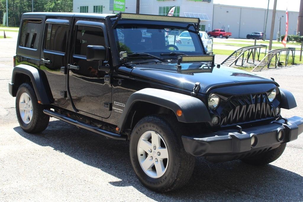 Jeep Wrangler Unlimited Sport 4x4 2017