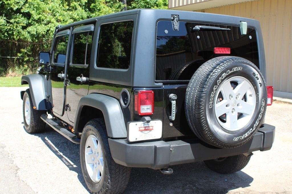 Jeep Wrangler Unlimited Sport 4x4 2017