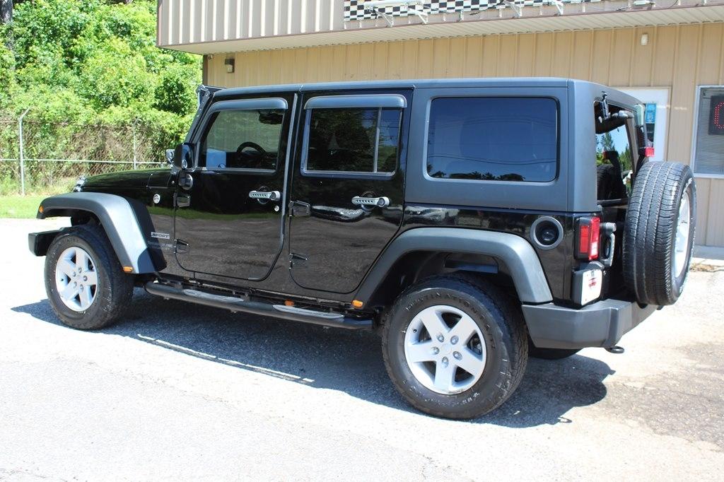 Jeep Wrangler Unlimited Sport 4x4 2017