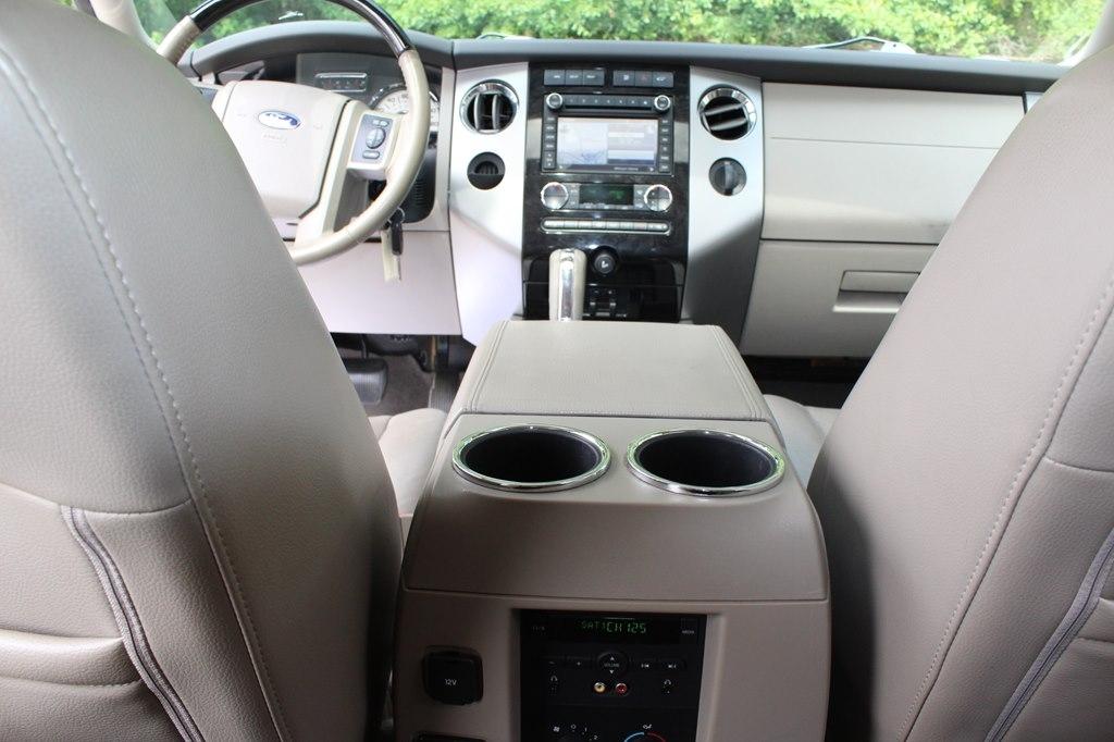 Ford Expedition 2WD 4dr Limited 2013