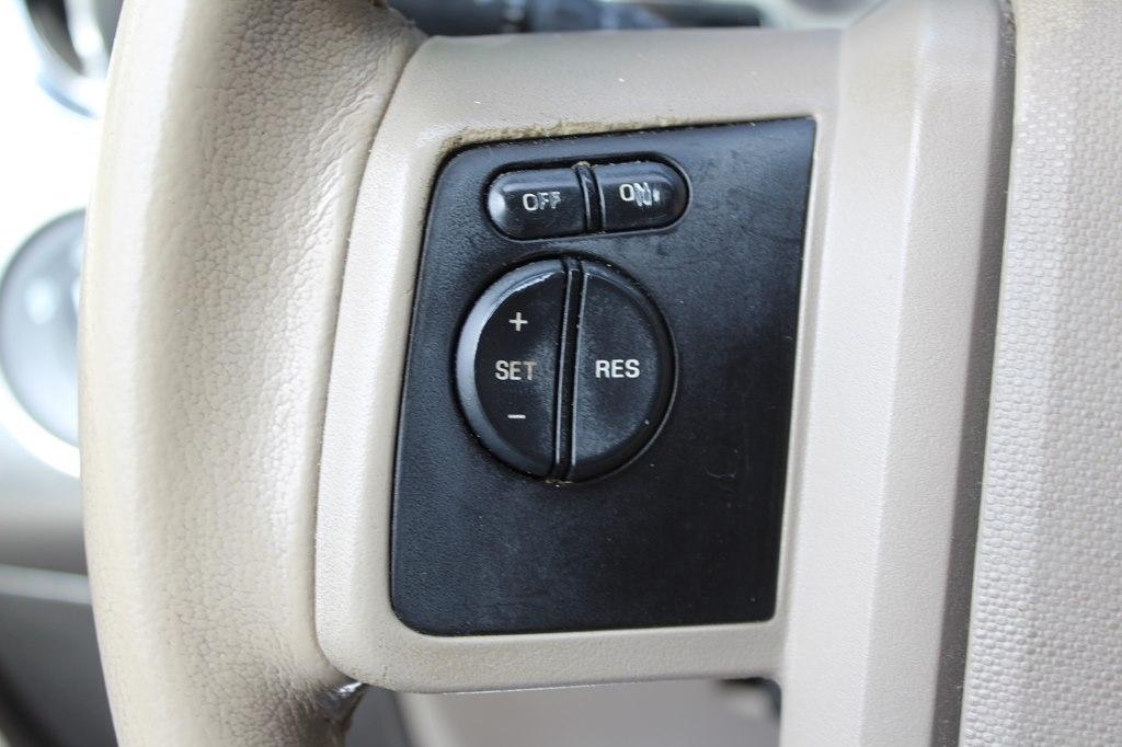 Ford Expedition 2WD 4dr Limited 2013