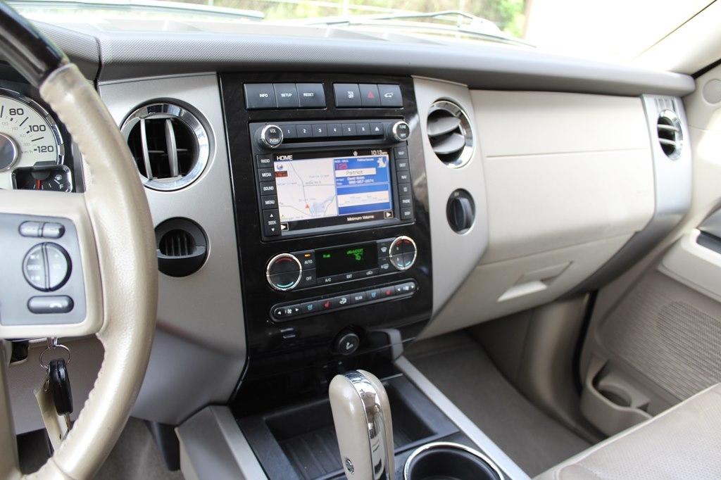 Ford Expedition 2WD 4dr Limited 2013